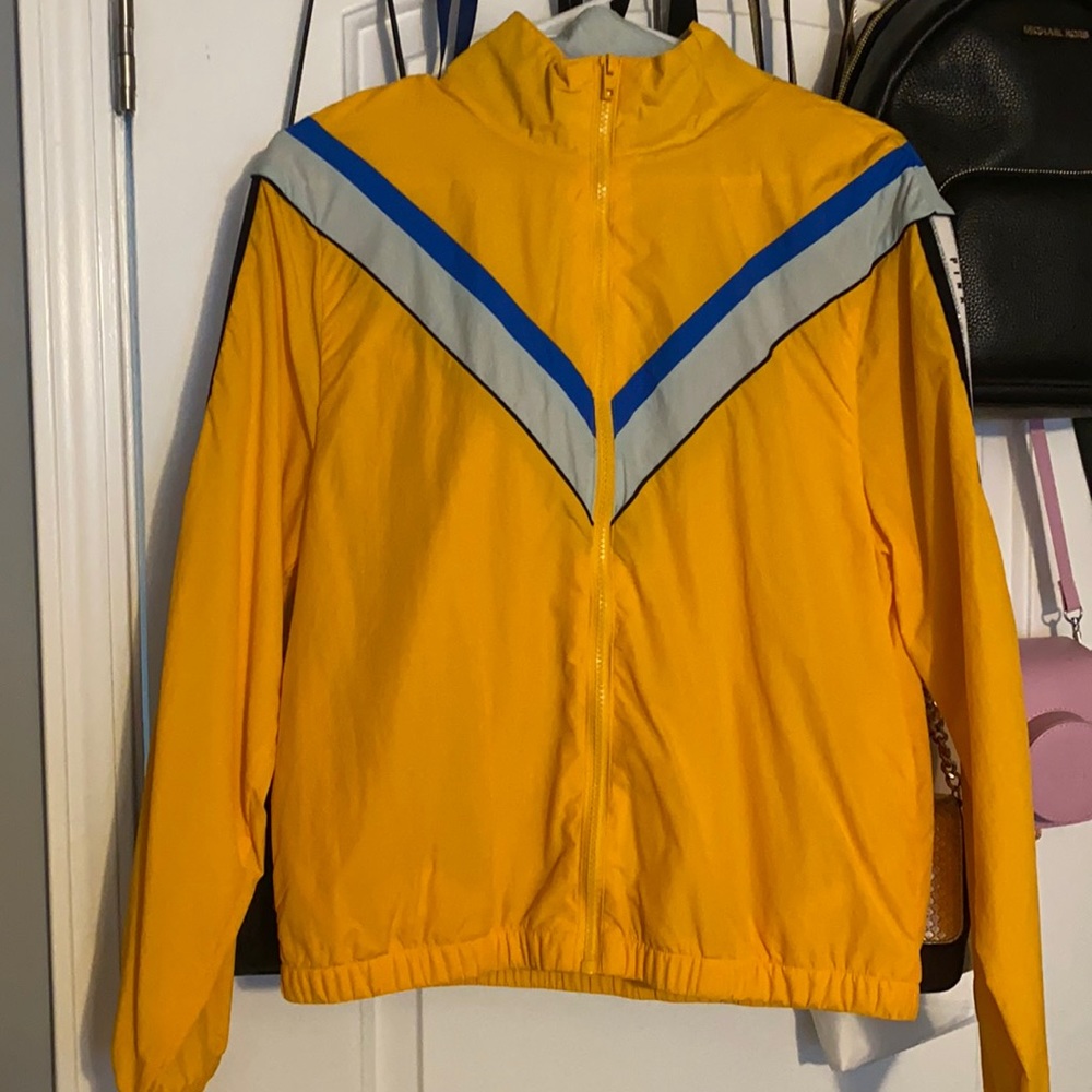 Windbreaker from pink